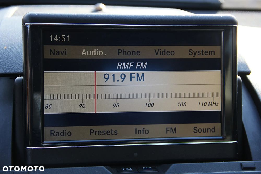 Mercedes-Benz Klasa C 300 7G-TRONIC SPORT EDITION - 31