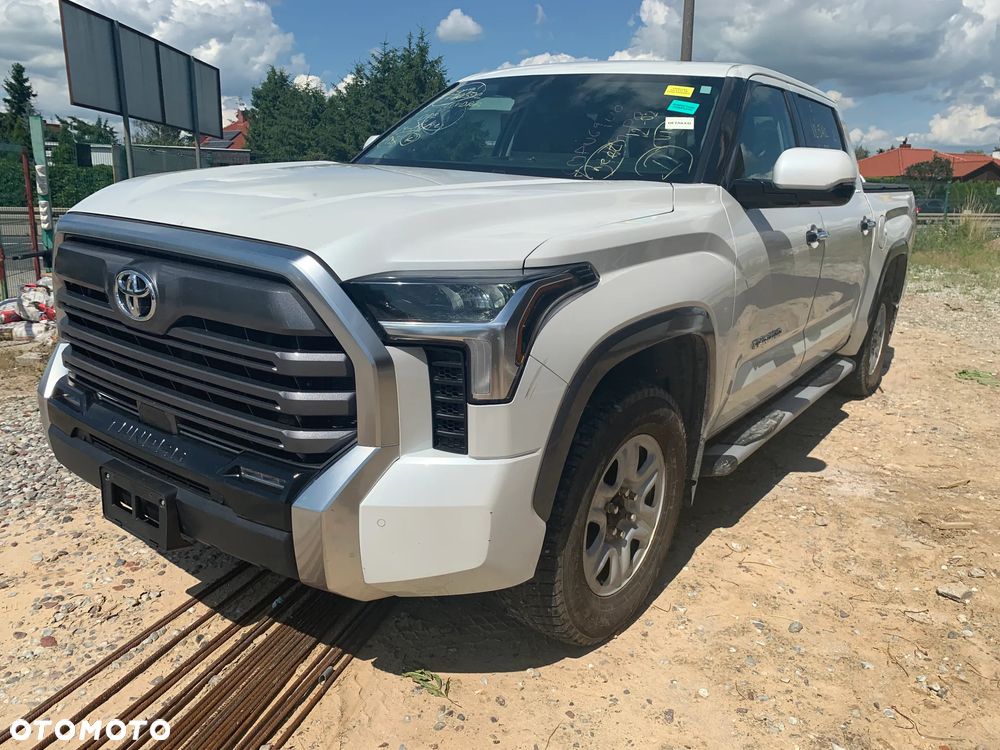 Toyota Tundra - 8