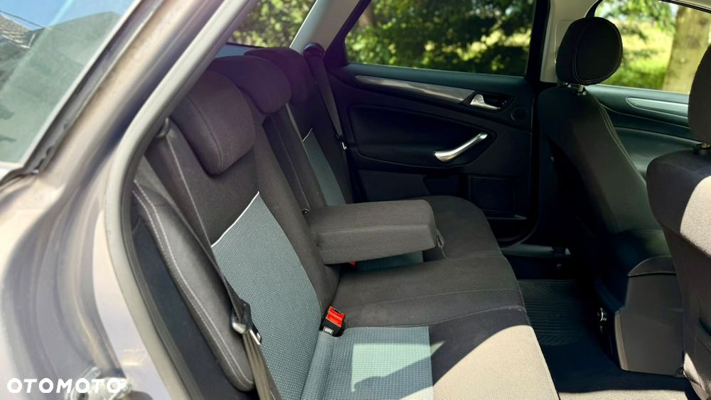 Ford Mondeo 2.0 TDCi Trend - 8