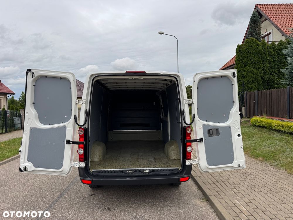 Volkswagen Crafter - 19