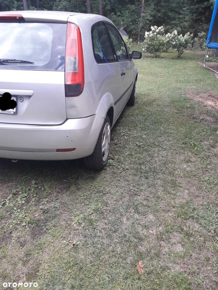 Ford Fiesta - 6
