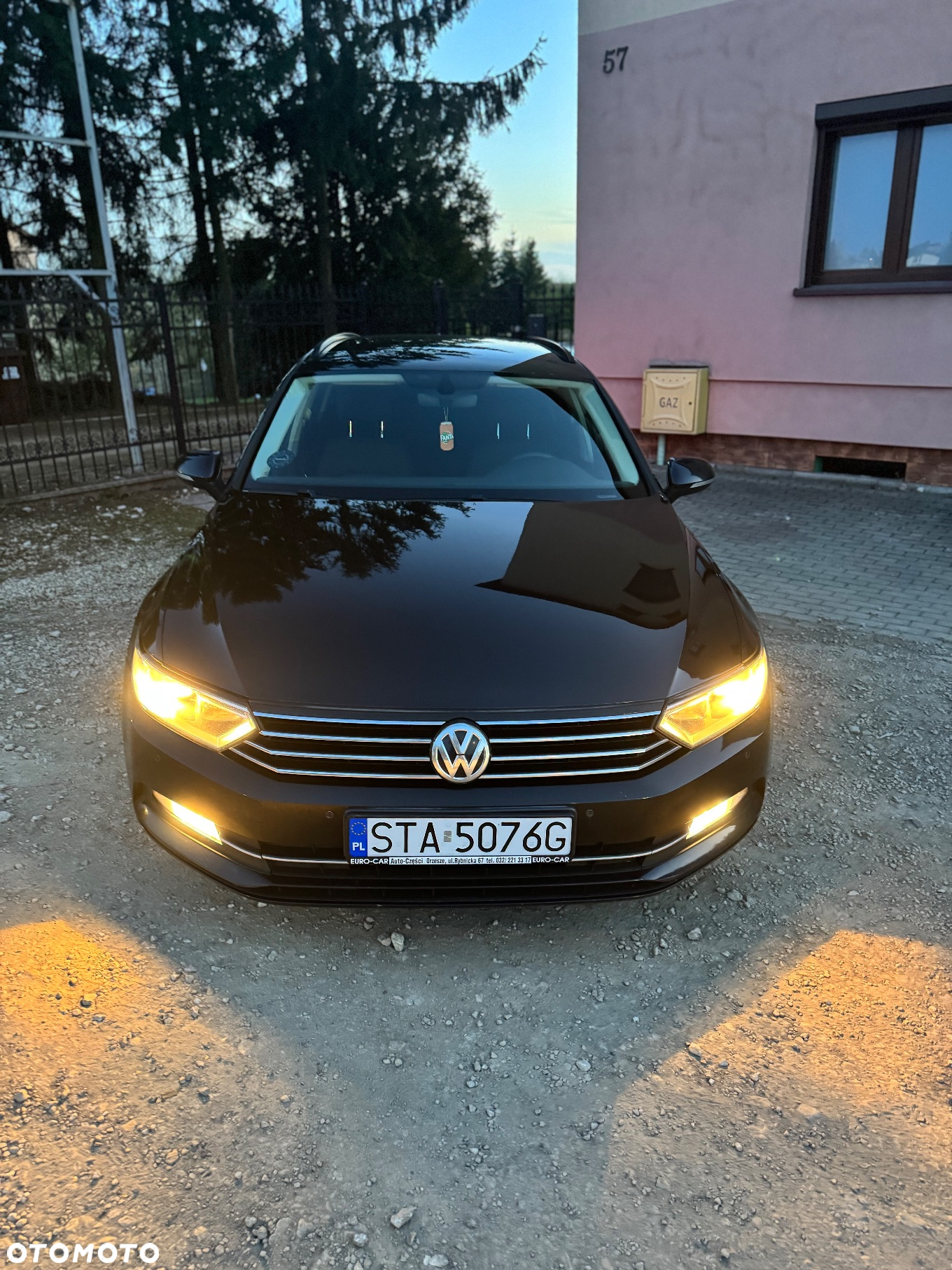 Volkswagen Passat Variant 1.6 TDI SCR DSG - 3