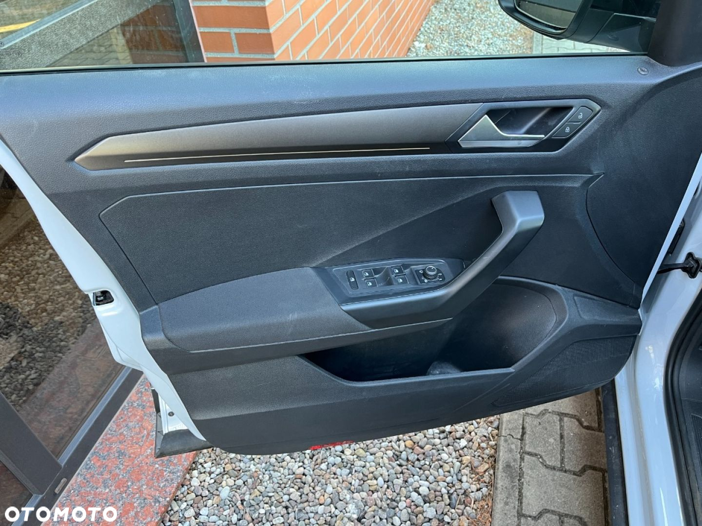 Volkswagen T-Roc 1.0 TSI IQ Drive - 22