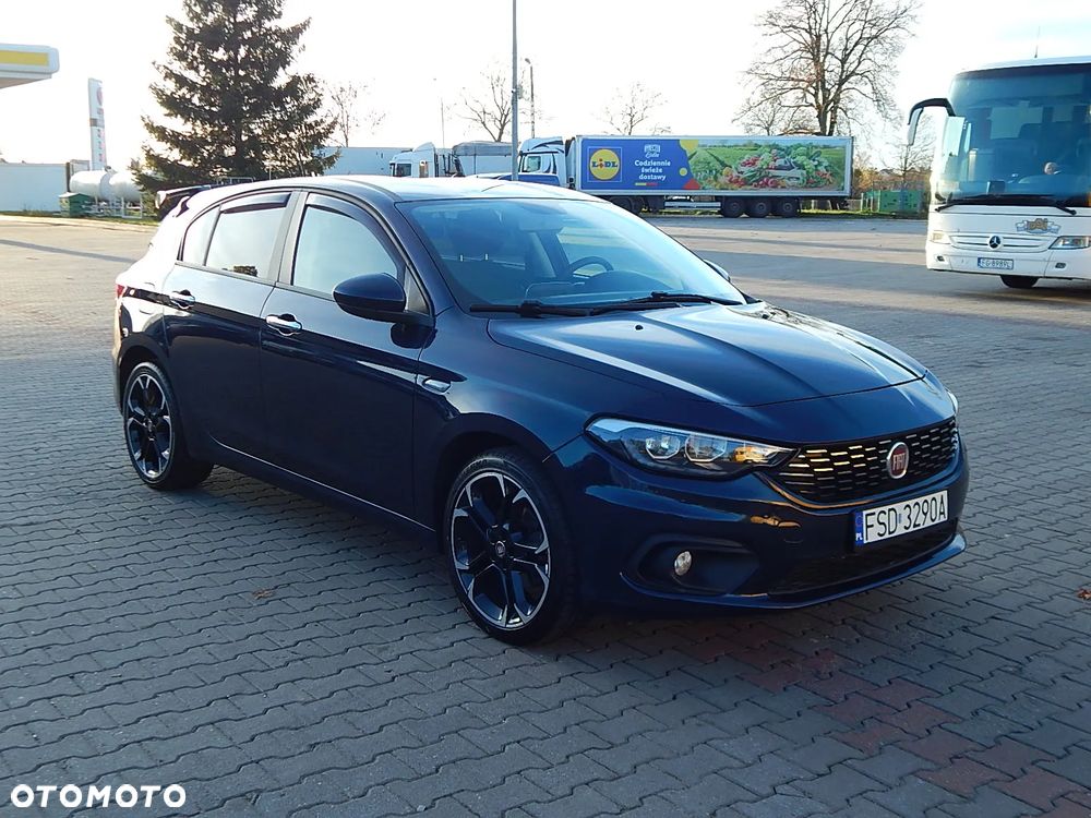 Fiat Tipo ver-1-4-t--jet-16v-easy - 4