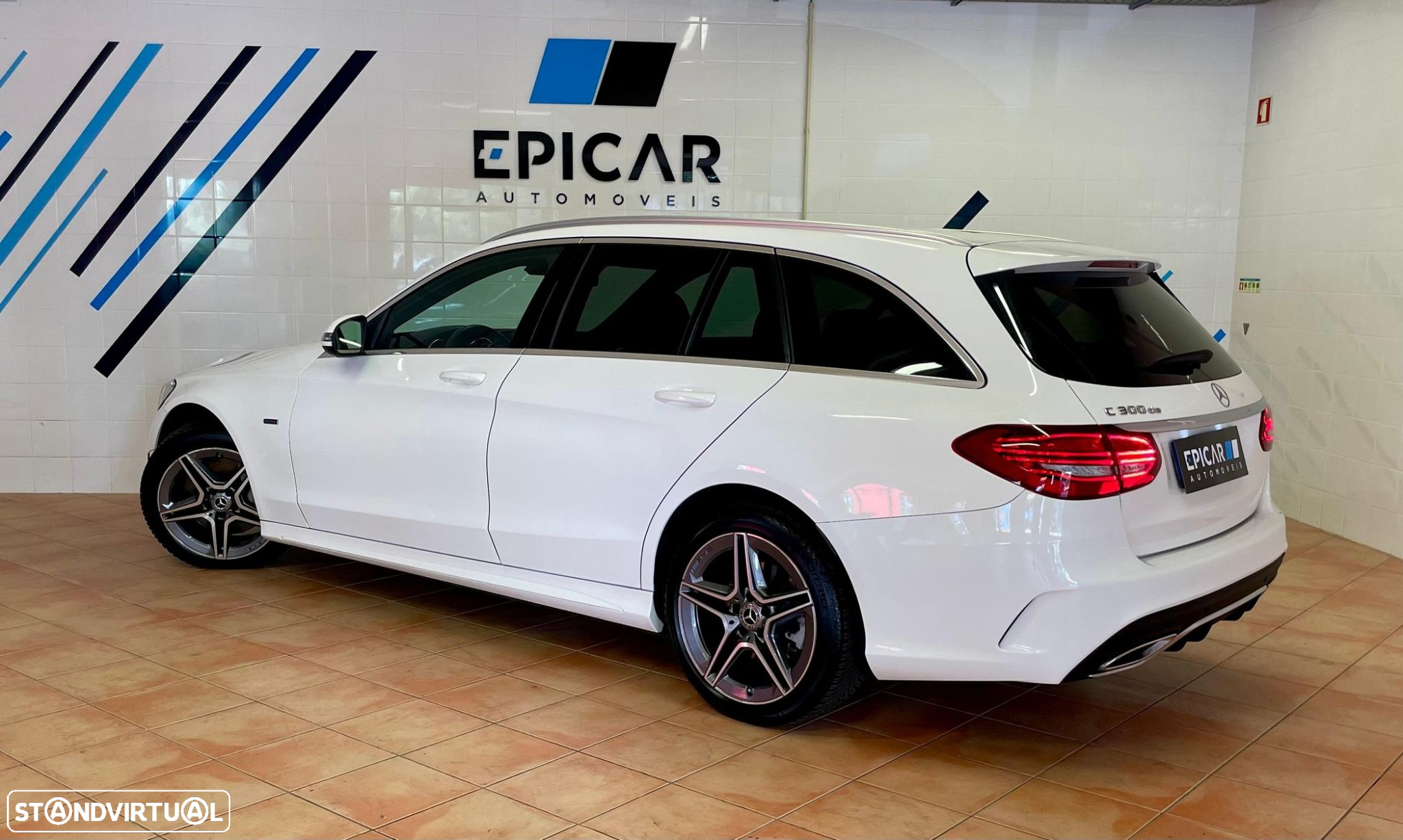 Mercedes-Benz C 300 de AMG Line - 11