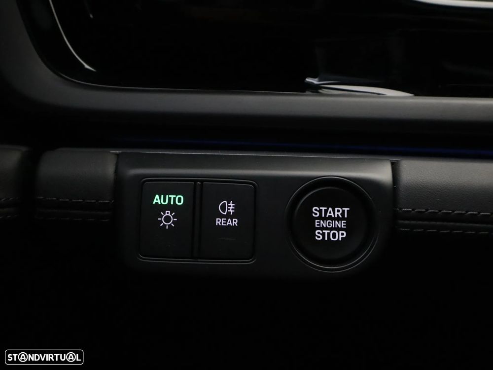 Porsche Panamera 4S E-Hybrid - 32
