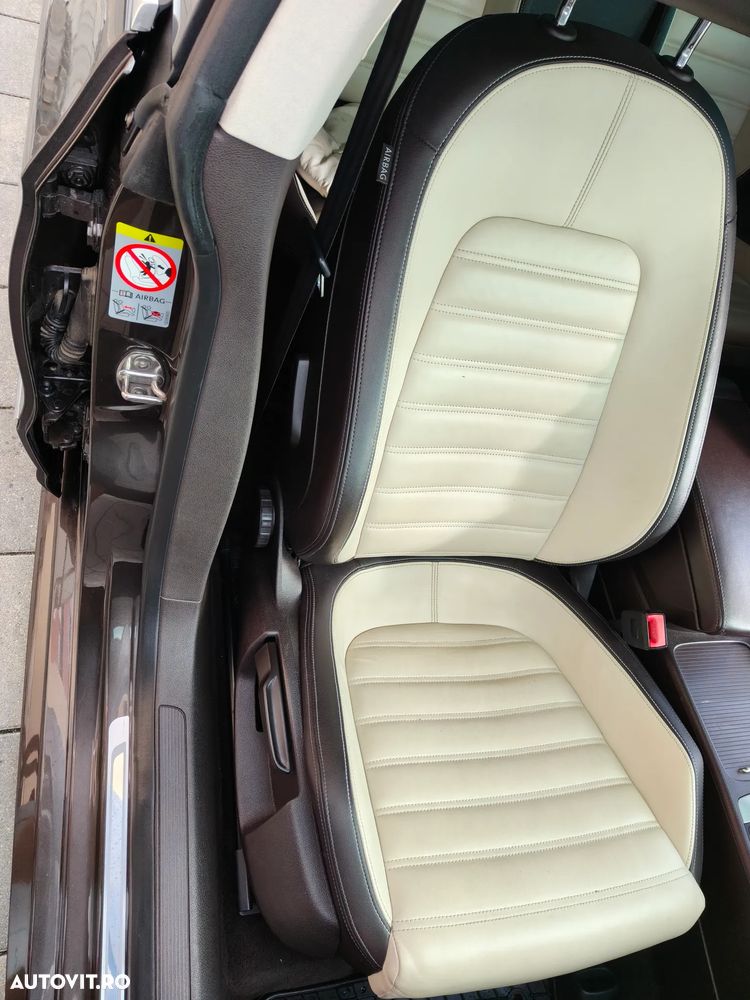 Volkswagen Passat CC 2.0 TDI 4Motion BlueMotion Technology DSG - 6