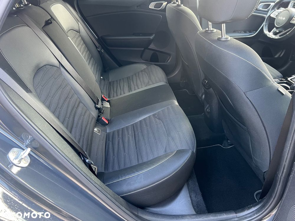 Kia ProCeed 1.5 T-GDI GT Line DCT - 13