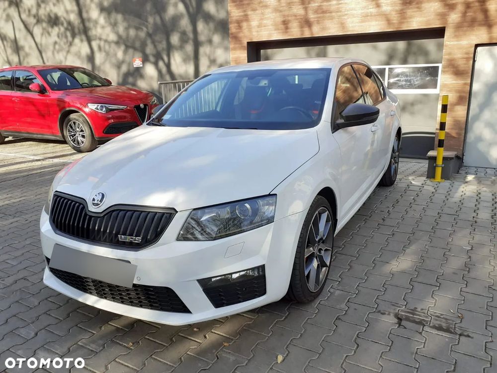 Skoda Octavia 2.0 TSI RS DSG - 1