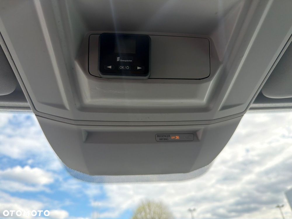 Volkswagen Crafter 3.640 Furgon - 19