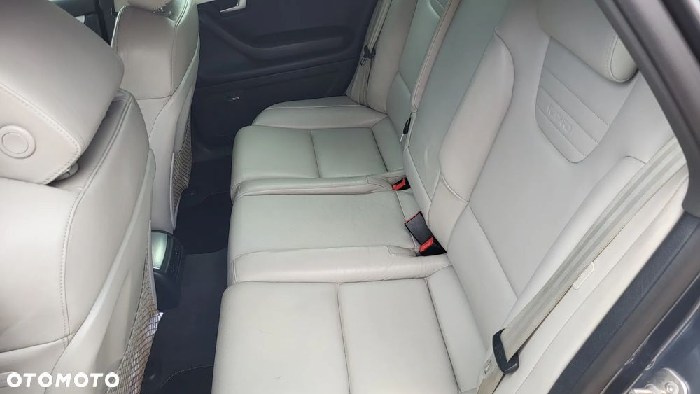 Audi S4 Limousine - 18