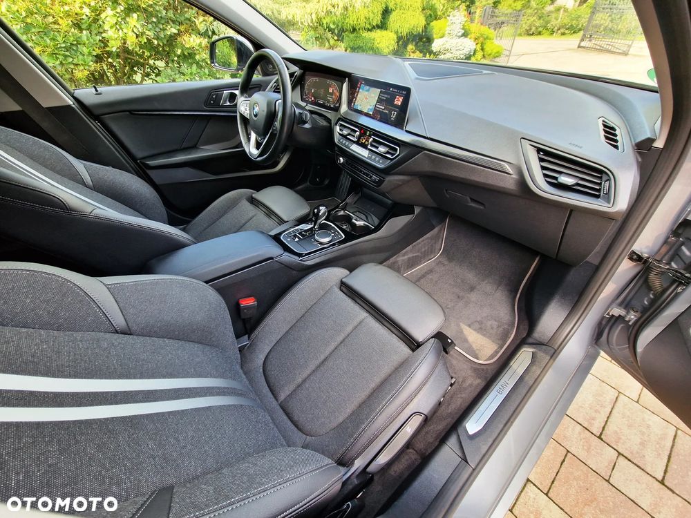 BMW Seria 1 118d Sport Line Shadow - 8