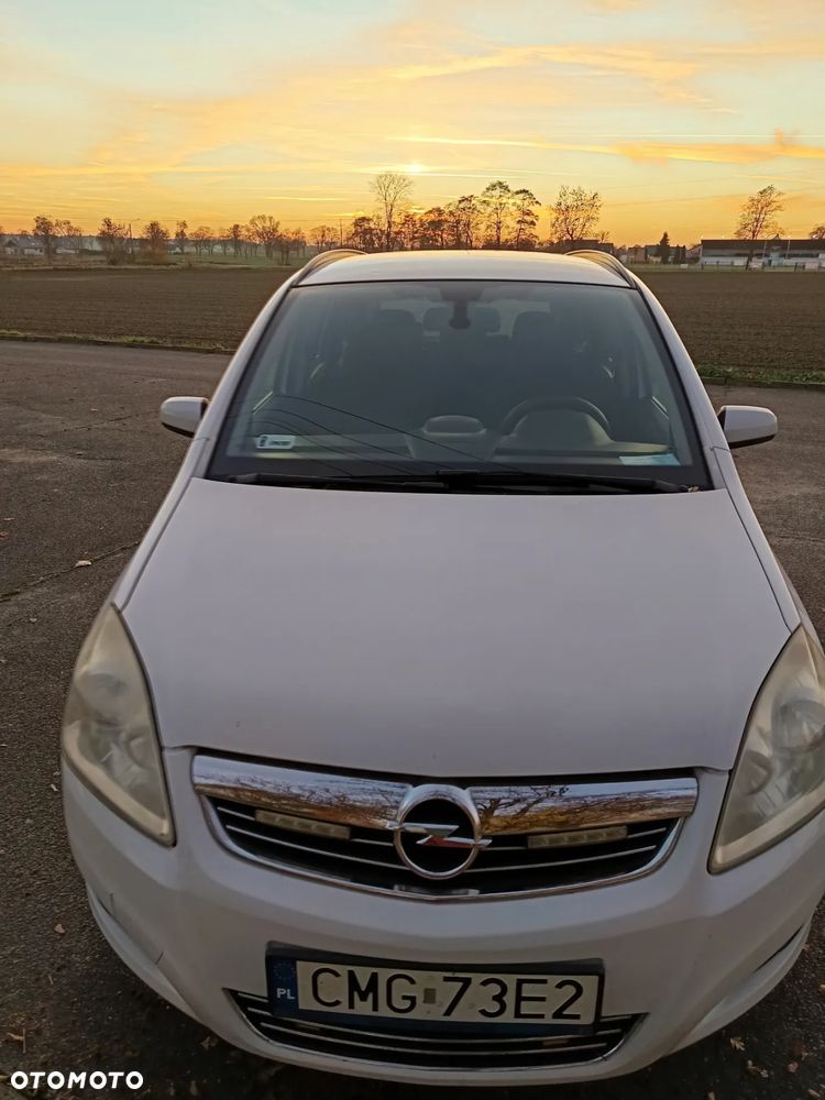 Opel Zafira 1.6 Enjoy - 4