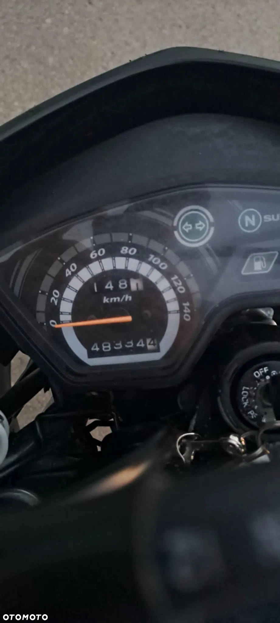 Suzuki DR