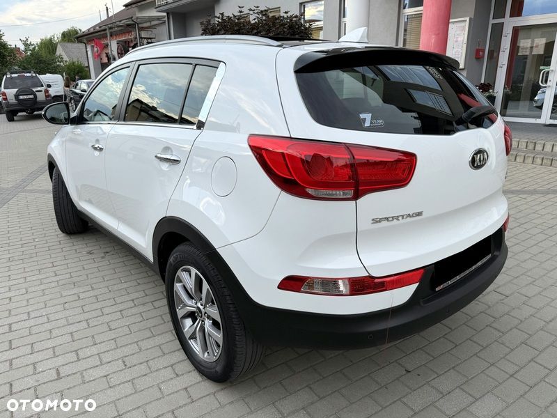 Kia Sportage 1.7 CRDI 2WD ISG Dream-Team Edition - 3