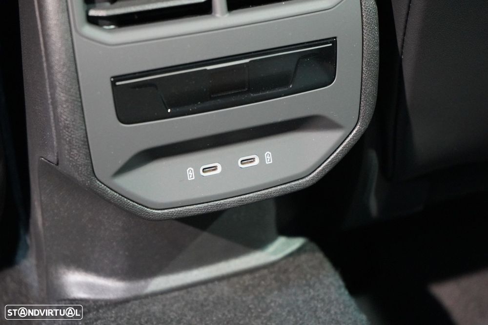 Cupra Formentor 1.5 e-Hybrid DSG - 38