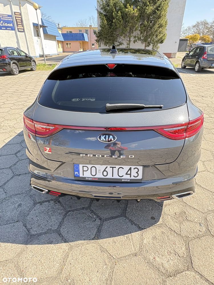 Kia ProCeed - 6