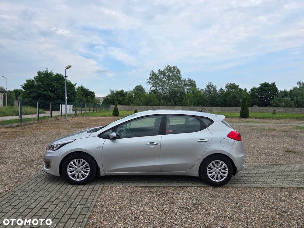Kia Ceed 1.6 GDI M - 10