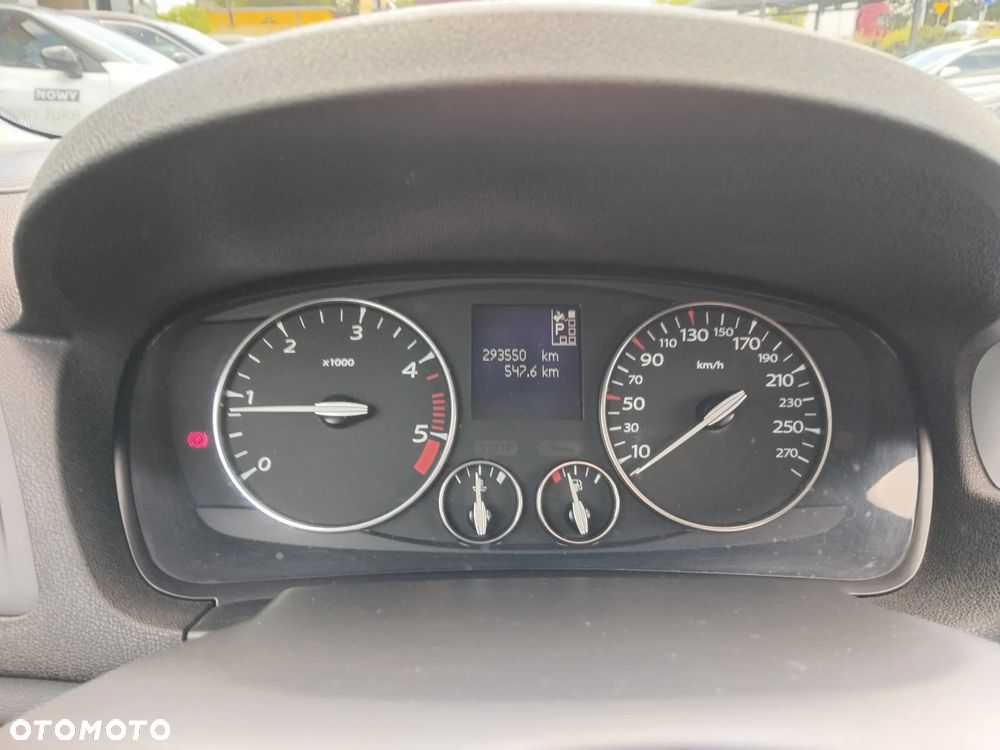 Renault Laguna 2.0 DCi FAP Initiale - 10