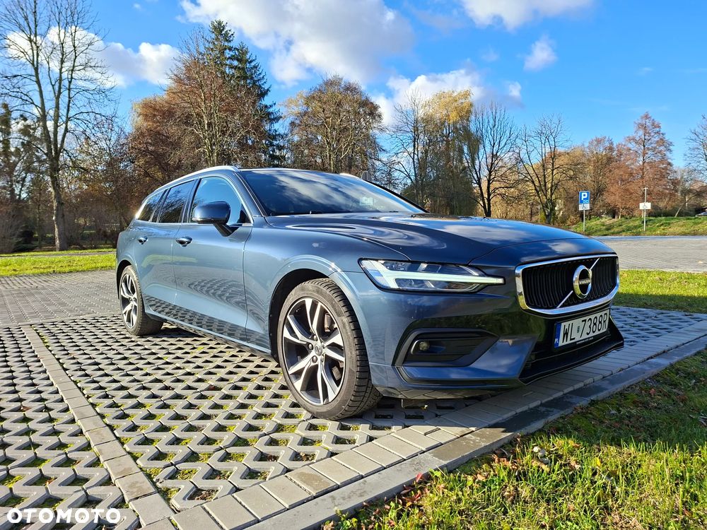 Volvo V60 B3 B Momentum Pro - 3