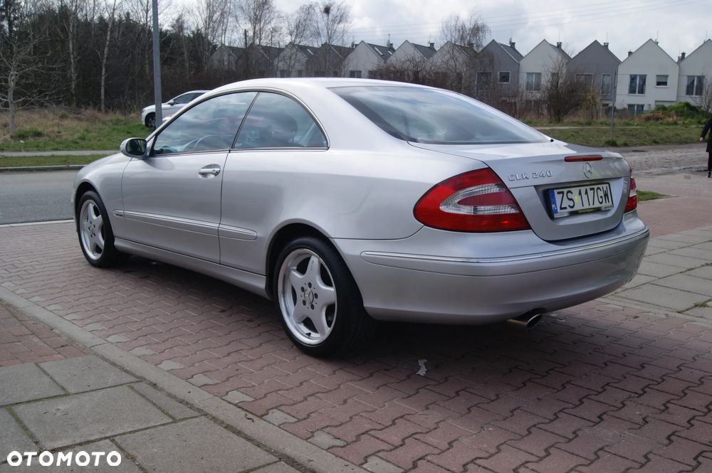 Mercedes-Benz CLK 240 Avantgarde - 7