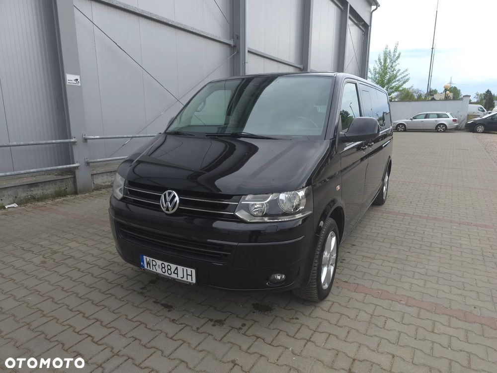 Volkswagen Multivan - 2
