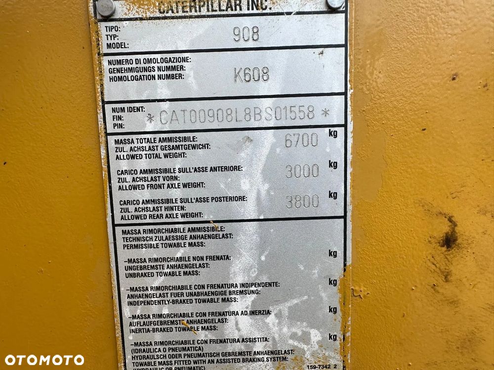 Caterpillar CAT 908 - 22