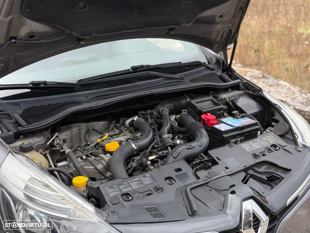 Renault Clio ENERGY TCe 90 Start & Stop Experience - 22