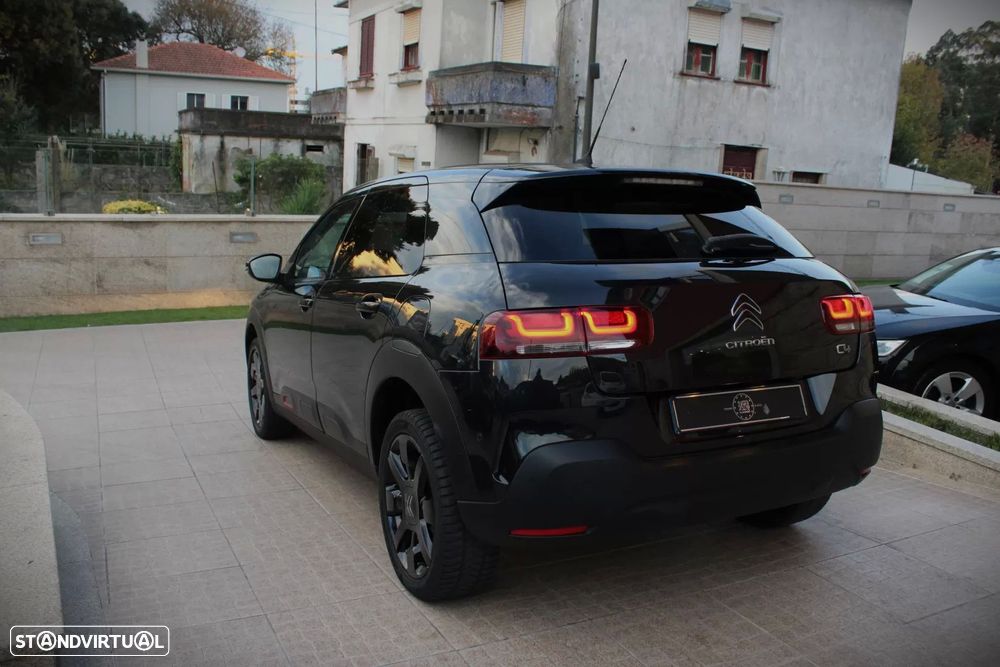 Citroën C4 Cactus 1.2 PureTech Shine EAT6 - 8