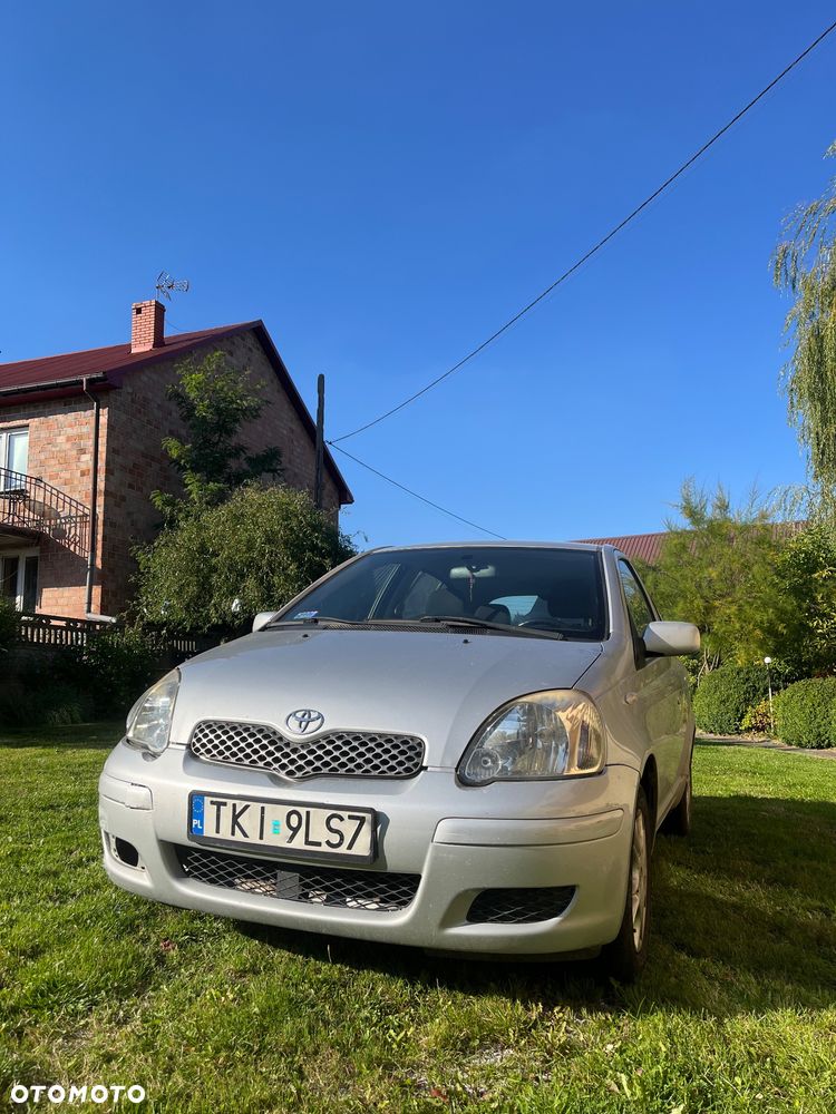 Toyota Yaris 1.4 D-4D - 13
