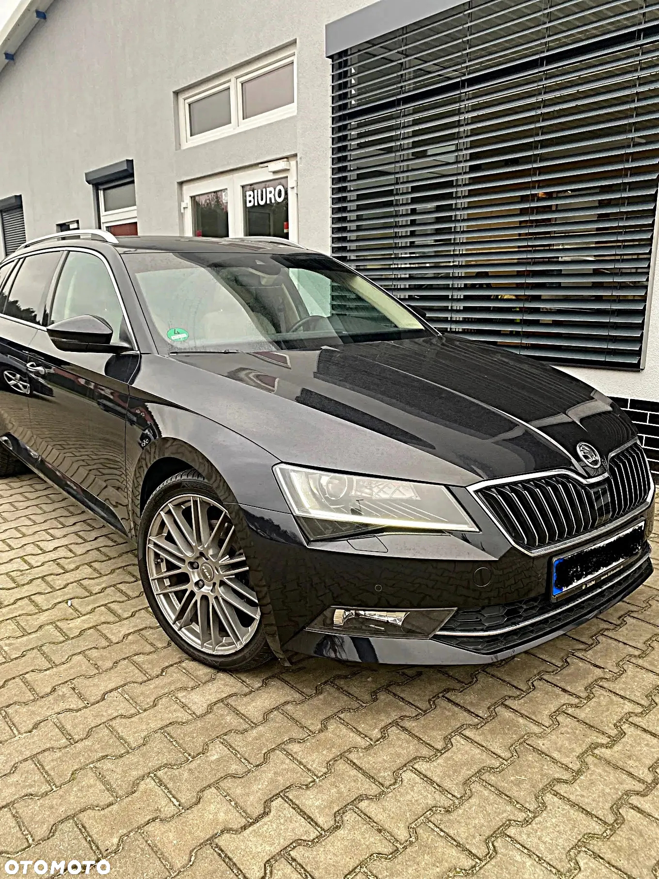 Skoda Superb Combi 2.0 TDI 4x4 DSG L&K - 16