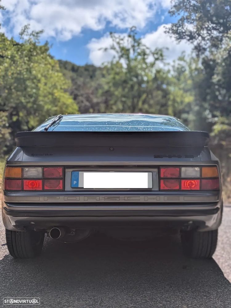 Porsche 944 - 10