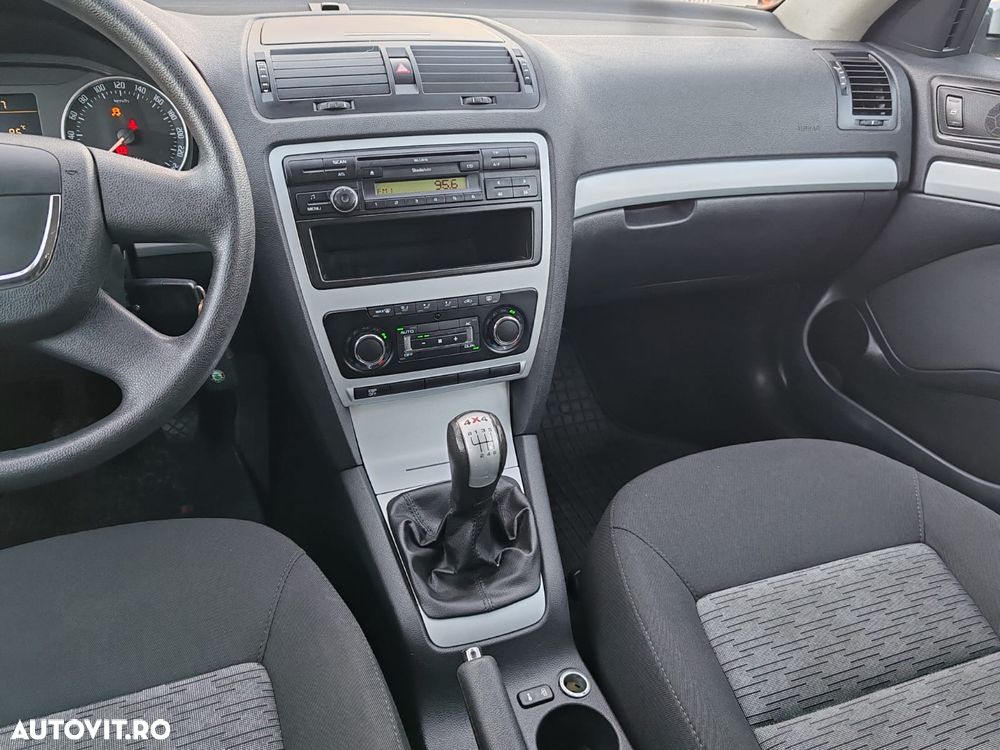 Skoda Octavia - 5