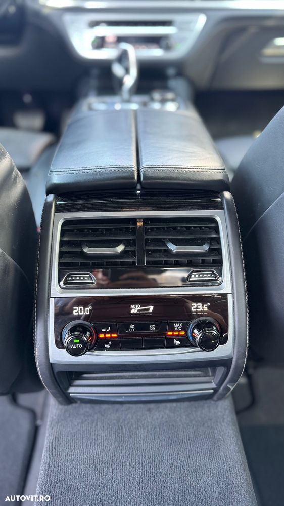 BMW Seria 7 - 10