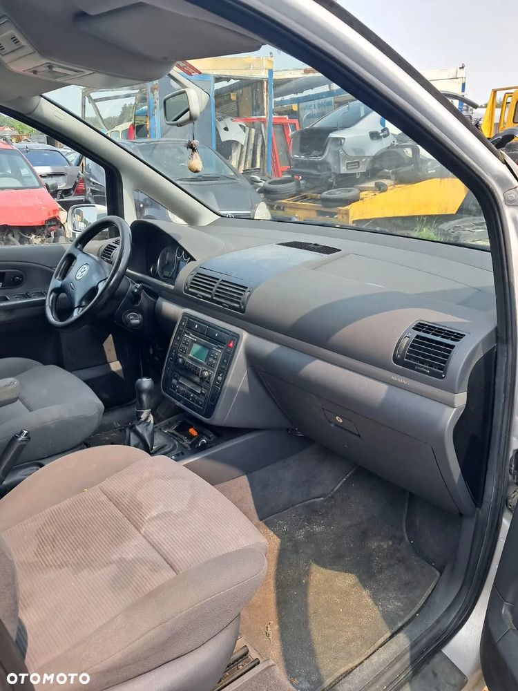 DAWCA CZĘŚCI VW SHARAN I LIFT 2004 1.9 TDI (ASZ) KOD LAK: LB7Z - 7