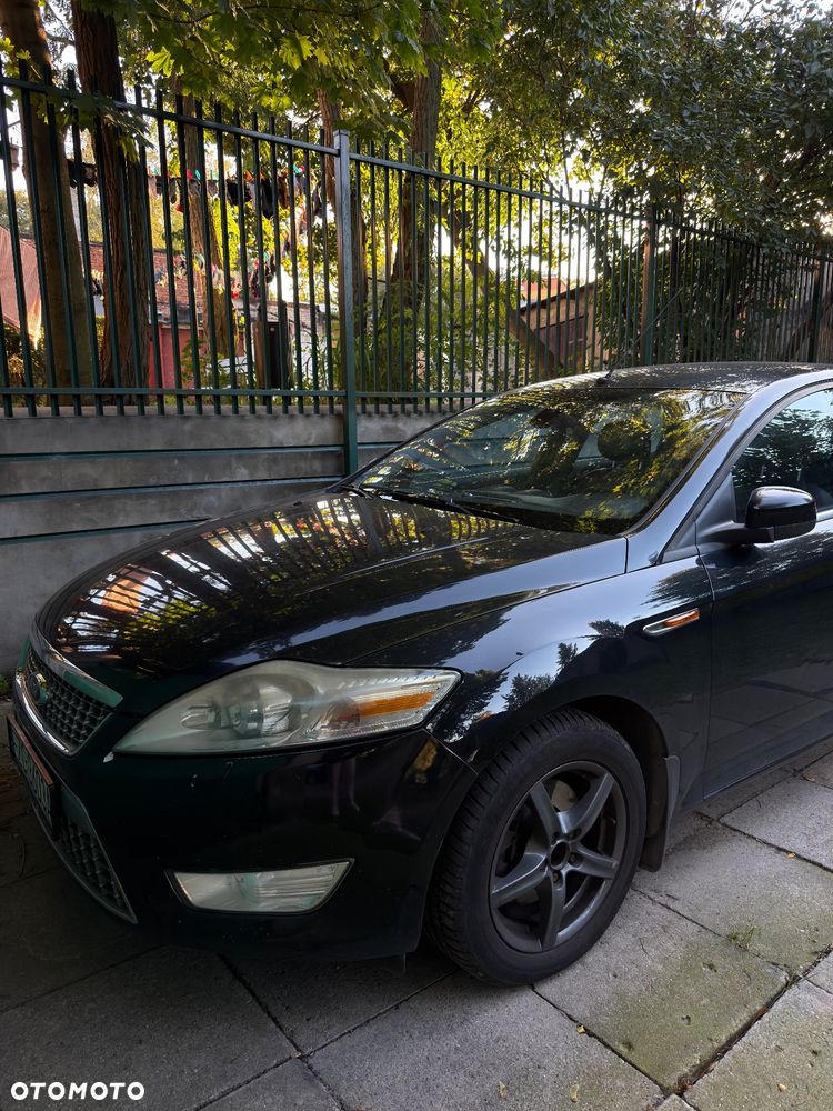 Ford Mondeo 2010 photo 2