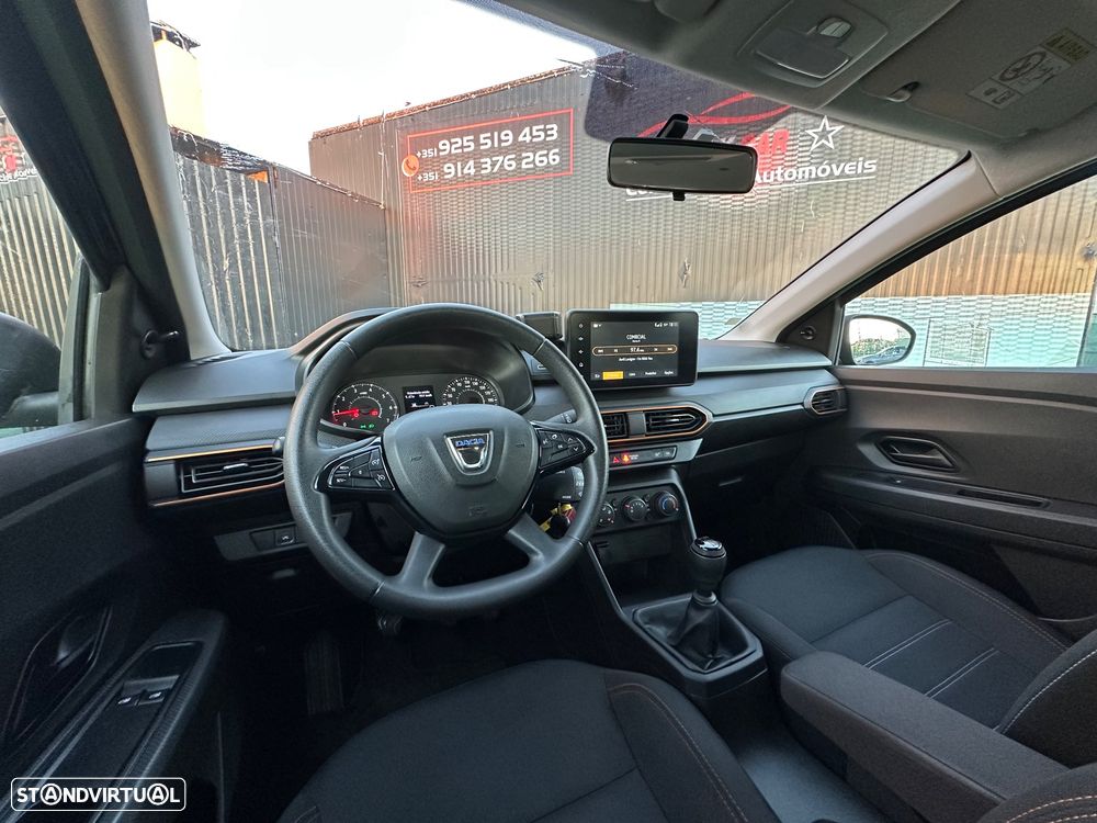Dacia Sandero - 5