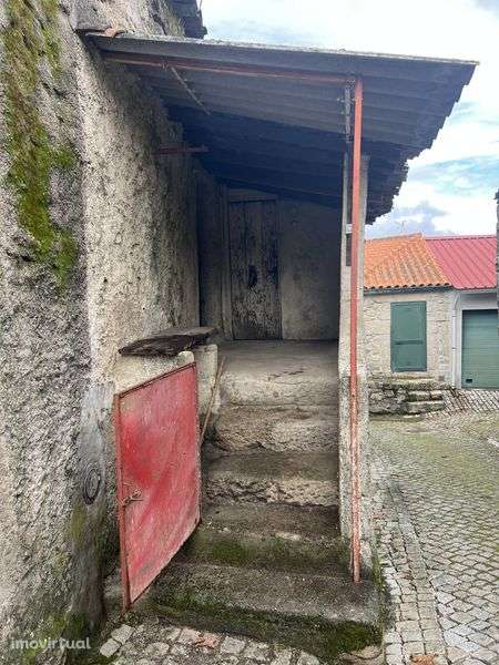 Casa de habitacao para reconstrucao - Grande imagem: 3/8