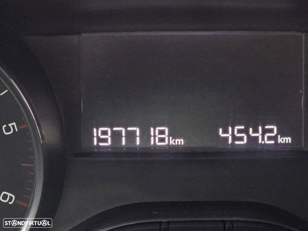 Peugeot 208 1.4 HDi Active - 7