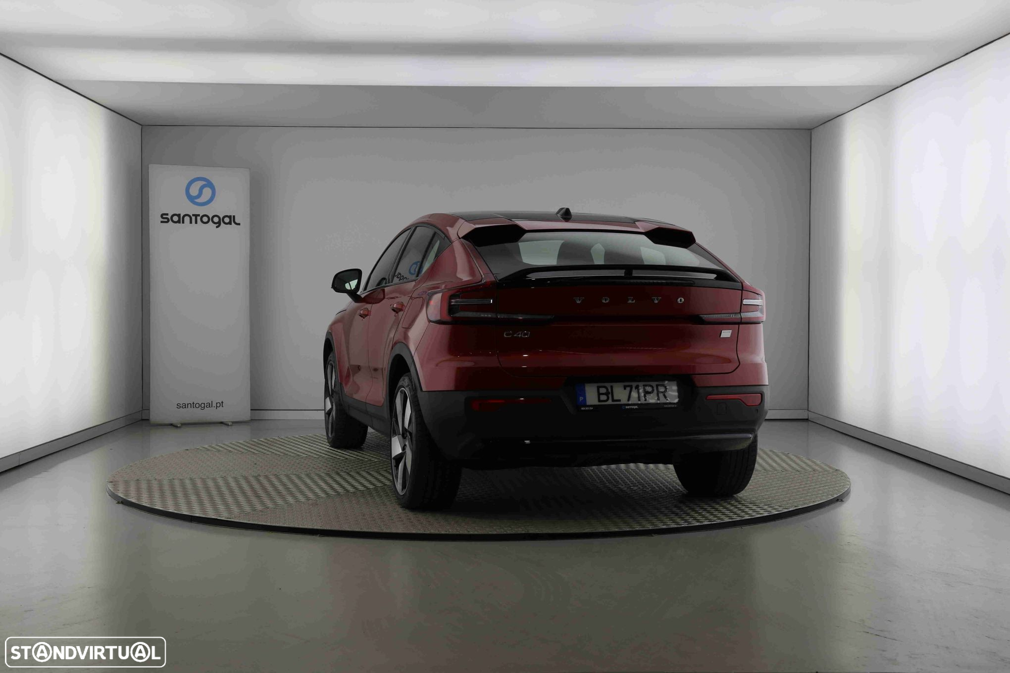 Volvo C40 Recharge Plus - 4
