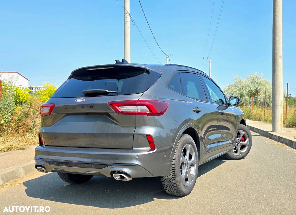 Ford Kuga - 3