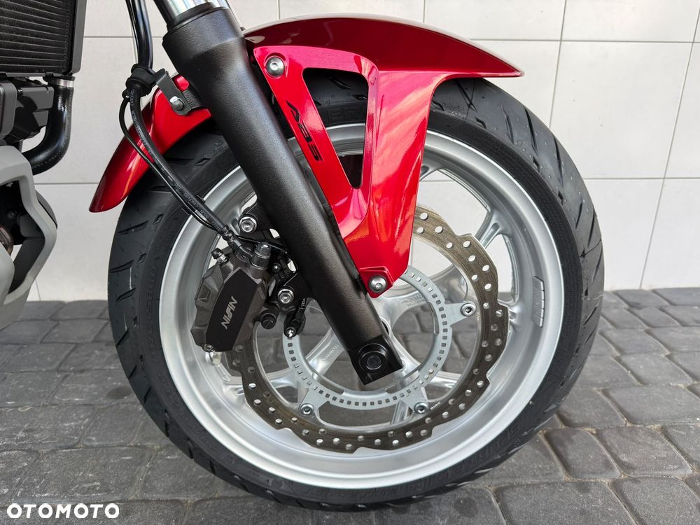 Honda NC - 32