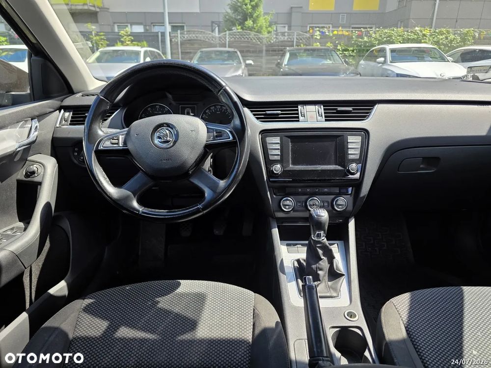 Skoda Octavia 1.4 TSI Ambition - 10