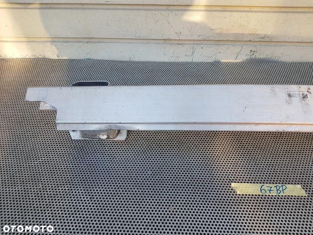 Mercedes W295 V295 EQE Belka Zderzaka Tył - 2