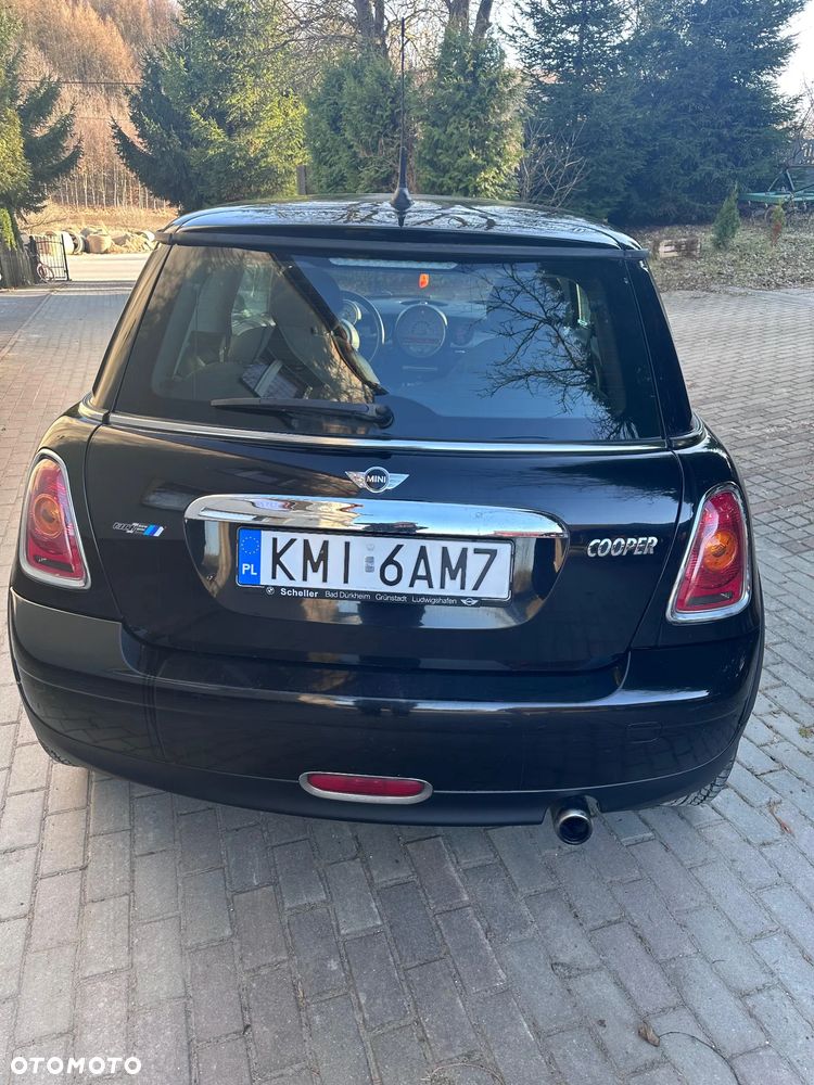 MINI Cooper Standard - 6