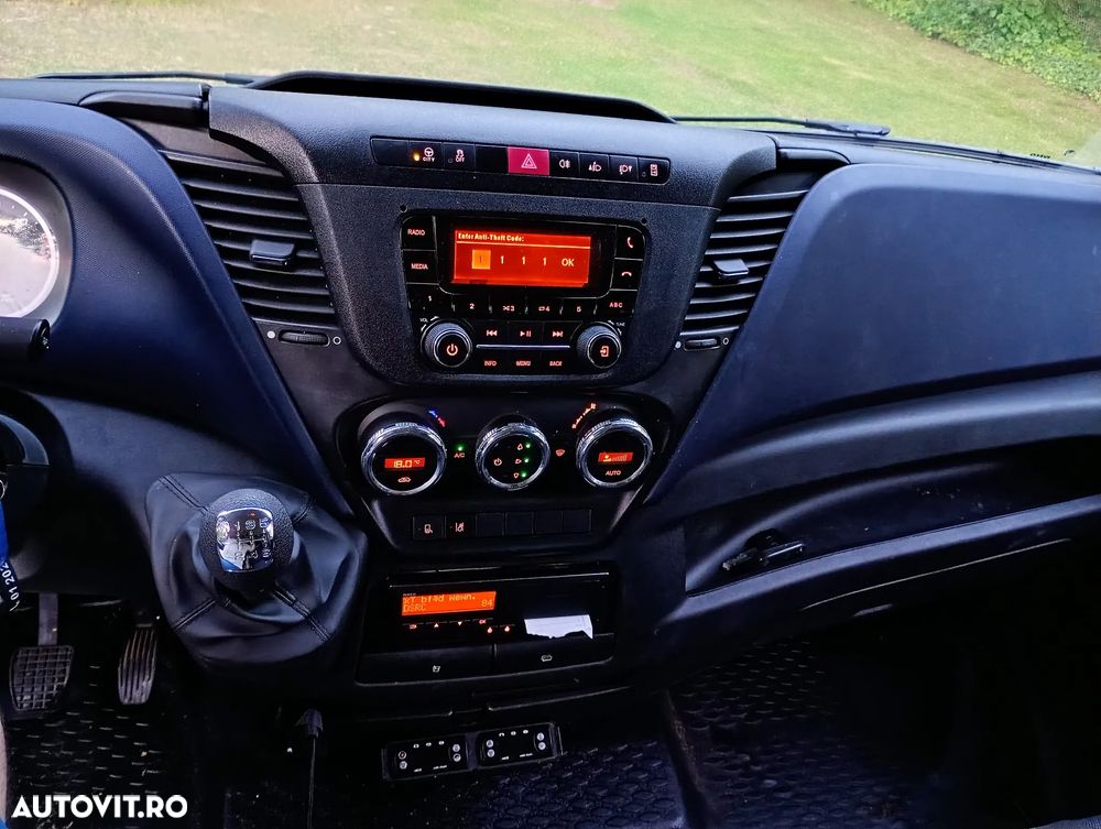 Iveco Massif - 15