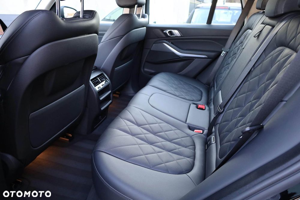 BMW X5 xDrive30d - 38