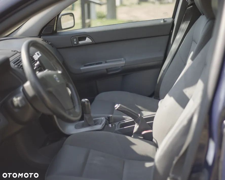 Volvo V50 - 9