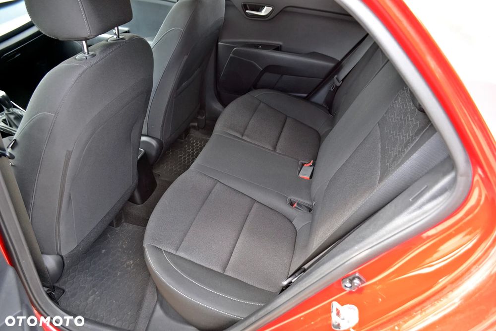 Kia Rio - 18
