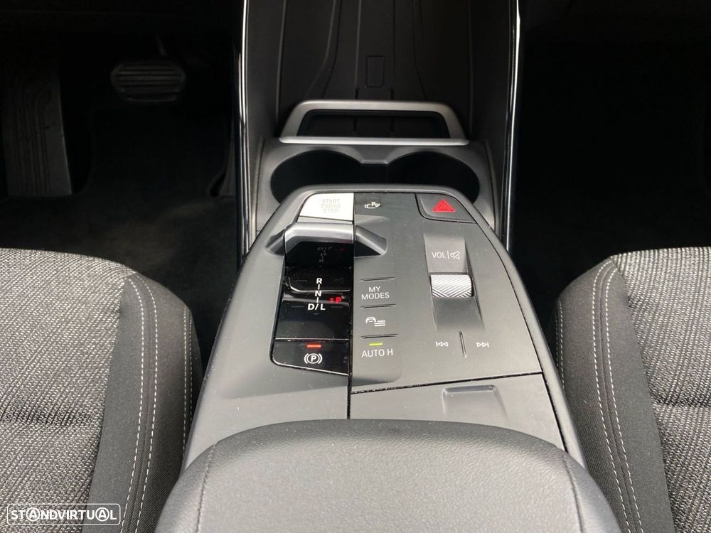 BMW 218 Active Tourer i Auto - 13